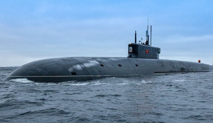 РФ посилює присутність в Арктиці новітньою ядерною субмариною із 96 боєголовками, - ЗМІ
