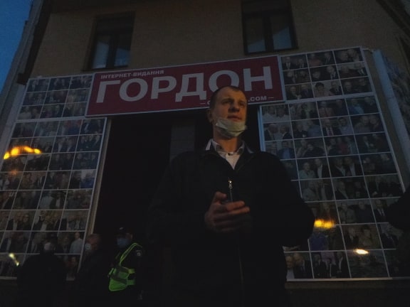 Акция под офисом Гордона, взявшего интервью у террориста Гиркина 03