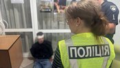 У ТЦК Києва чоловік із ножем напав на лікарку ВЛК