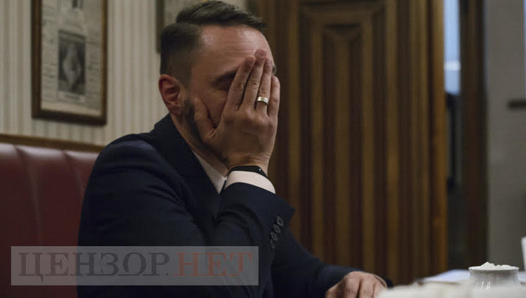 На выборах мы говорили избирателям, что обличители взяточников получат 10% от взятки, а Леросу - предлагают от 5 до 8 лет тюрьмы, - "слуга народа" Гурин