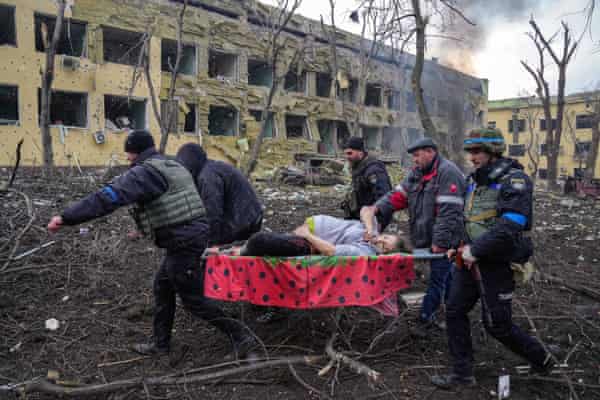 Українець Малолєтка став найкращим фотографом року за версією The Guardian 11