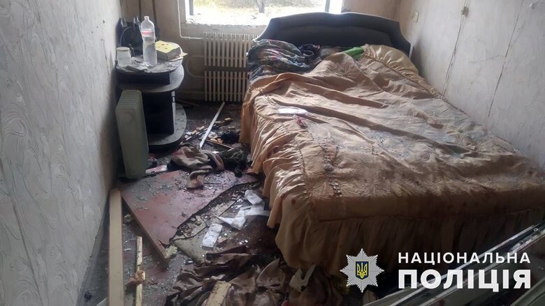 Рашисти завдали 8 ударів по Донеччині за добу: пошкоджено 20 цивільних об’єктів 11