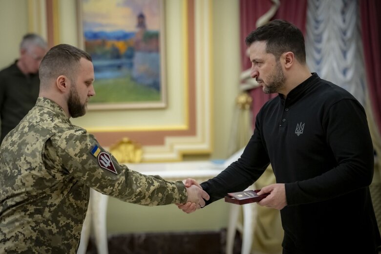 Zelenskyy awarded the heroes of the Kursk operation
