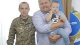 "Эта история соткана из воровства, нарушения присяги и крышевания наркоторговли", - Филатов помог военному вернуть незаконно отобранный дом в Днепре. ФОТО