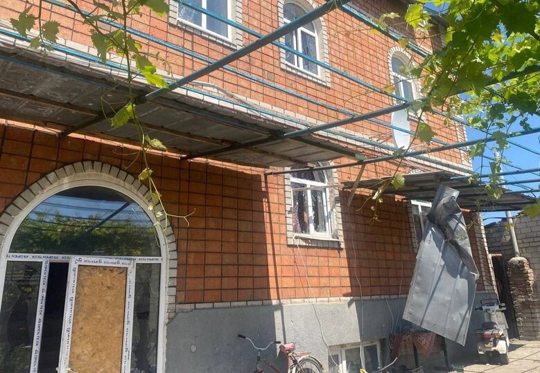 Ворог впродовж дня обстрілював Нікопольщину з артилерії та атакував дронами