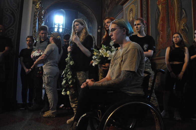 Медика из Госпитальеров Наталью Фраушер провели в последний путь 09