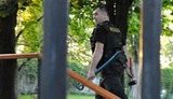 Милиция с ломами и кувалдами пришла в гости к Пилипишину. ФОТОрепортаж