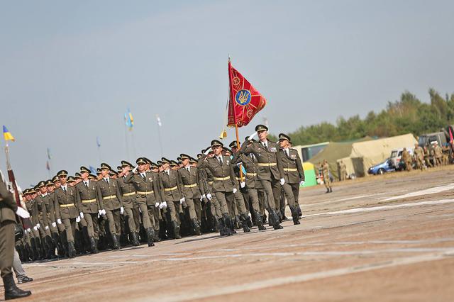 парад независимость репетиция