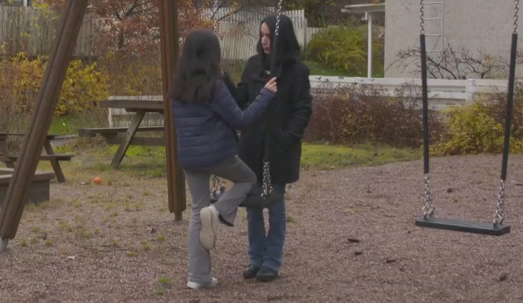 Ukrainian girl forced to sing "Kalinka" in Finnish school: mother outraged. VIDEO