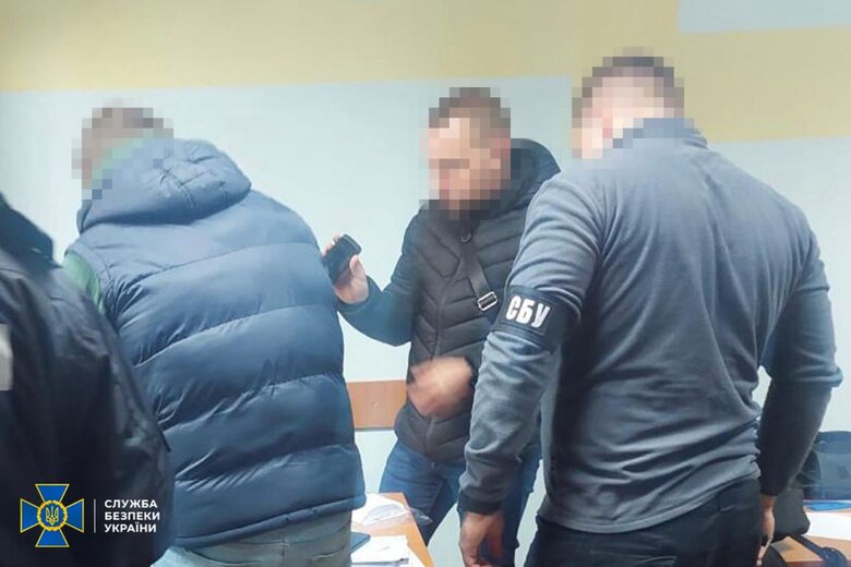 Ліквідовано канал прихованих перевезень з України до РФ, - СБУ 05