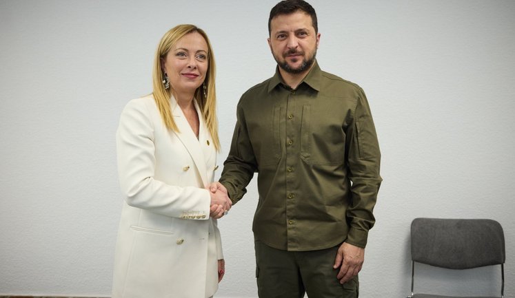 Зеленский провел разговор с Мелони: Италия предоставит Украине энергетическое оборудование