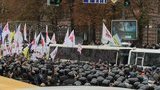 Крещатик в судный день: полки спецназа подавляют массовые протесты в центре Киева. ФОТОрепортаж