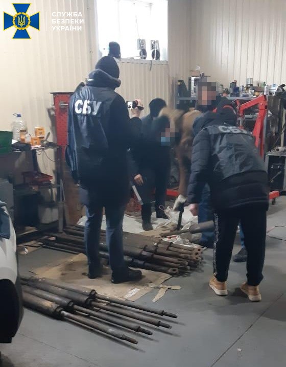 СБУ обнаружила схему по перепродаже запчастей от вагонов Укрзализныци частным компаниям 01