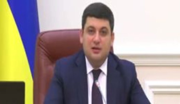 "Это похоже на шутки, но у нас есть нормы, регулирующие торговлю сеном на рынке или правила хранение старых запчастей", - Кабмин отменил 367 нормативных актов. ВИДЕО
