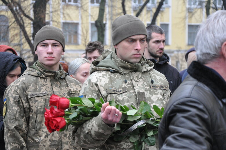 Із українським захисником та одним із розробників гри S.T.A.L.K.E.R Володимиром Єжовим, який загинув у боях під Бахмутом, попрощалися в Києві 27