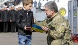 Порошенко наградил украинских пленных моряков. ВИДЕО+ФОТОрепортаж