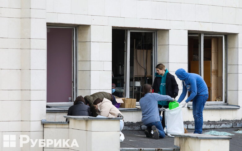 Внаслідок російського обстрілу Києва значно постраждали будівлі Київського нацуніверситету імені Тараса Шевченка 09