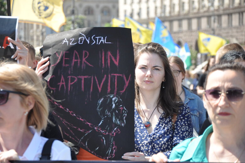 Anniversary of order to withdraw from Azovstal: march We are waiting for home of heroes of Mariupol took place in center of Kyiv 40