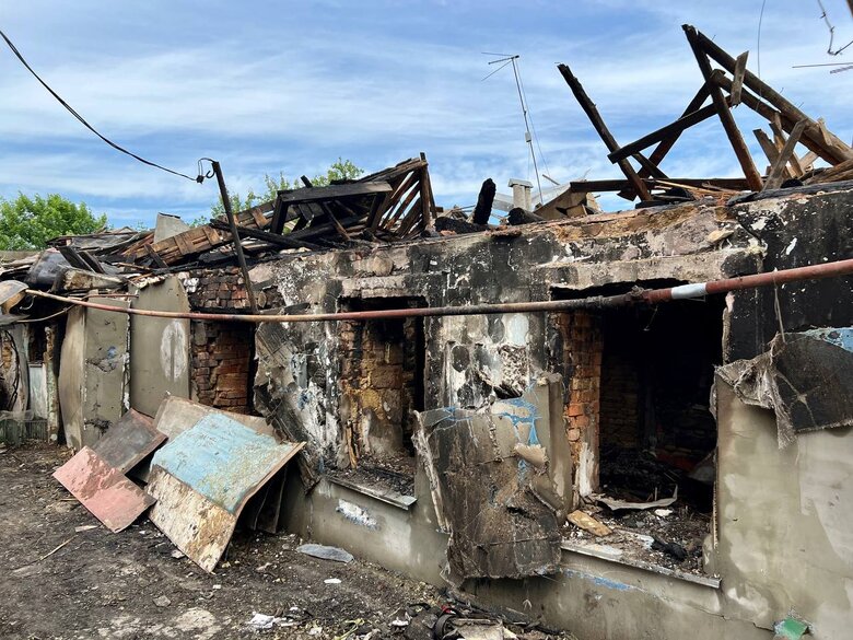 Consequences of morning shelling of Mykolaiv 04