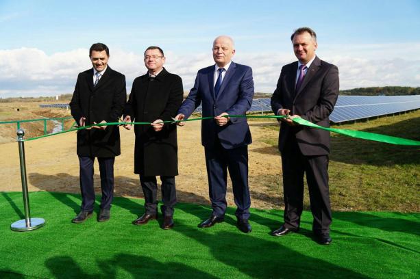 На Львовщине открыли новую солнечную электростанцию 01 На Львовщине открыли новую солнечную электростанцию 01