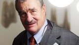 Чешский министр носит на груди значок: "Путин, ко мне. Место!". ФОТО