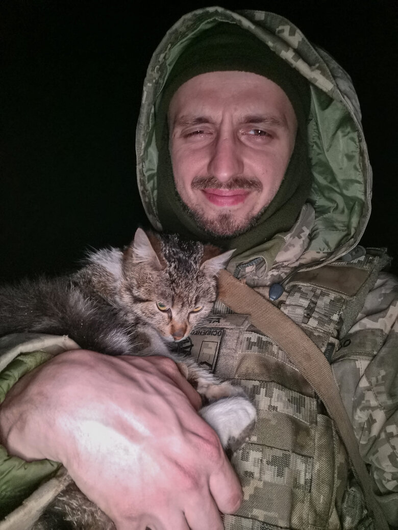 Олександр Осипенко: Диванні військові експерти не думають, що за кожним клаптиком відвойованої території стоять чиясь жертва та подвиг. Треба відставити браваду і зробити так, щоб ми виграли цю війну 06 Олександр Осипенко: Диванні військові експерти не думають, що за кожним клаптиком відвойованої території стоять чиясь жертва та подвиг. Треба відставити браваду і зробити так, щоб ми виграли цю війну 06