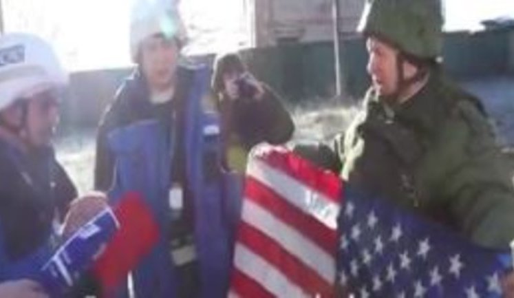 "There was offensive of mercenaries under flags of America, European Union, and Australia," - militant tells the "truth" to OSCE observers. VIDEO