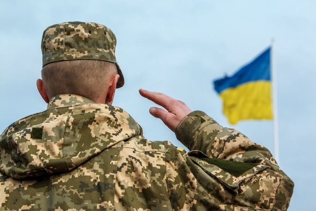 Вражаюча політична та інформаційна перемога України: Європарламент загрожує РФ повним крахом економіки та банкрутством у разі нового вторгнення 03