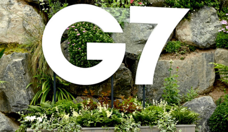 G7 установит для российской нефти лимит цены на уровне половины нынешней, – премьер Японии Кисида