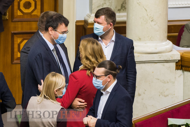 Прямое распоряжение Кивы, новый образ Тимошенко, фотожабы на Зеленского и сообщение от лисички Волошину из ОПЗЖ, - день работы ВР 17 ноября 30