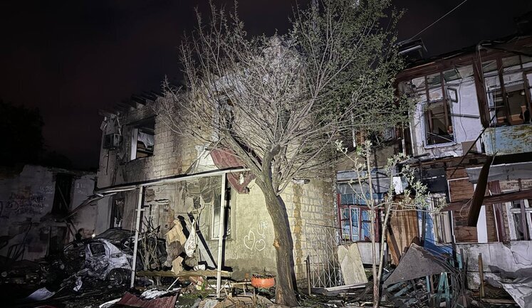 Russian troops attacked residential sector of Odesa with drones, damaging houses, 7 people are injured, including 2 children. PHOTOS