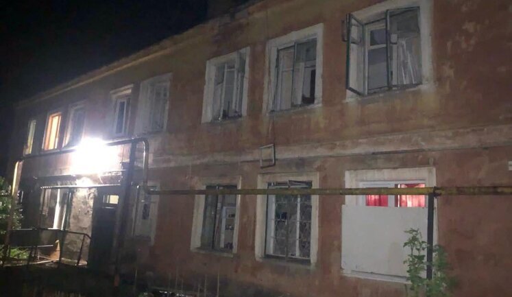 Оккупанты ударили по Славянску ФАБами: повреждены дома. ФОТО