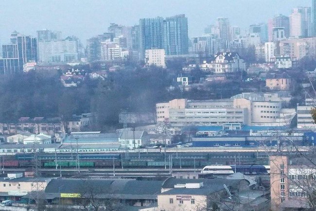 Новый дизель-поезд, вышедший на маршрут 27 декабря, поломался по дороге в аэропорт Борисполь, - СМИ 01