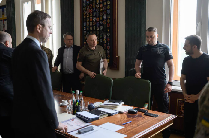 Драпатий Зеленський Буданов
