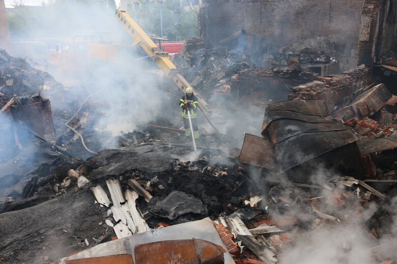 За прошедшие сутки в результате обстрелов в Харьковской области произошло 8 пожаров, - ГСЧС 01