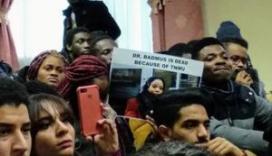 Иностранные студенты устроили протест из-за смерти шестикурсницы медуниверситета в Тернополе - требуют либерализации условий обучения. ФОТОрепортаж