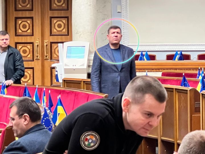 Колишній слуга народу Гунько, якого підозрюють у хабарництві, вийшов під заставу та засідає у ВР 01