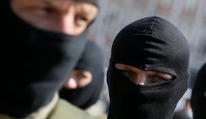 Борьба с рейдерством затруднена из-за офшоров и хакеров, - Малюська