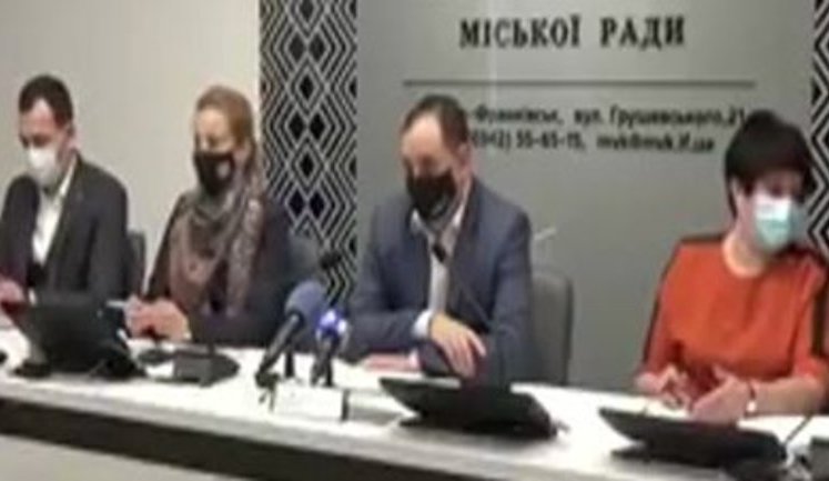 Мэр Ивано-Франковска Марцинкив пошутил об утопленнике: Поплавать пошел домой, всплывет сам. ВИДЕО