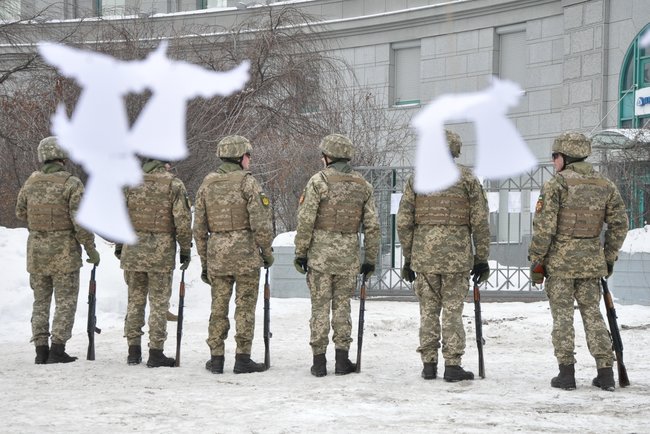 У Києві відслужили панахиду за Героями Небесної Сотні 03