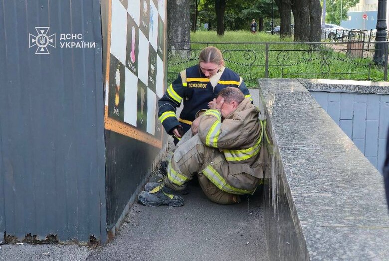 Shelling of Kyiv on 6 June 2025. Rescuers killed