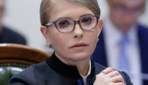 "Цю владу треба негайно міняти всю. Нехай повертаються у свої 95-ті квартали", - Тимошенко про скандал з Гончаруком. ВIДЕО