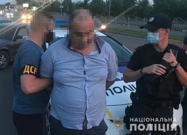 Группа серийных офисных воров задержана в Харькове, - Нацполиция 02