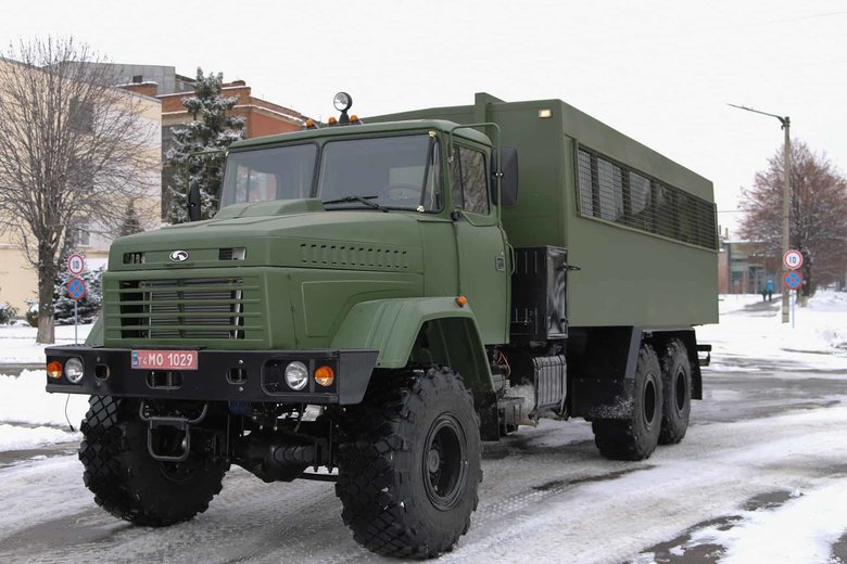 Завод однокласниці Зеленського, дружини слуги народу Завітневича став постачальником запчастин для оновлених вантажівок КрАЗа 02