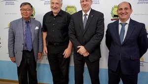 "В'їзд стане диференційованим", - Жебрівський розповів послу Японії про зменшення кількості блокпостів на Донбасі