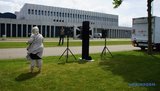 Показ пропагандистского фильма РФ про МН17 у суда в Гааге провалился. ФОТОрепортаж
