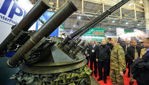 В 2018 году ВСУ получили более 3 тыс. образцов вооружения, военной техники и специальных изделий, более 450 тыс. ракет и боеприпасов, - Турчинов