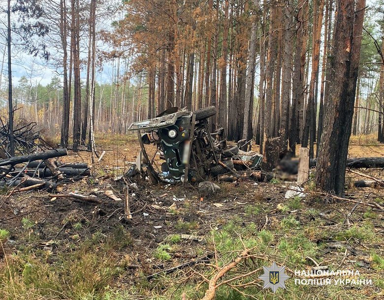 Two cars hit mines in Zhytomyr region