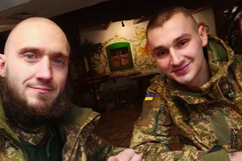 Двое нацгвардейцев из Вараша более 160 дней удерживали позицию вблизи Покровска