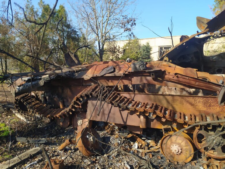 Россияне продолжают обстреливать Бериславский район Херсонской области. Есть погибшие и раненые 02